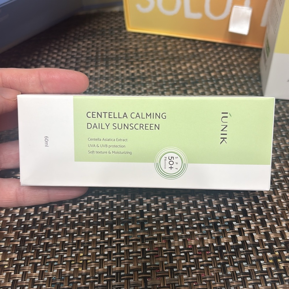 Iunik Skin Care set - Picture 7 of 10